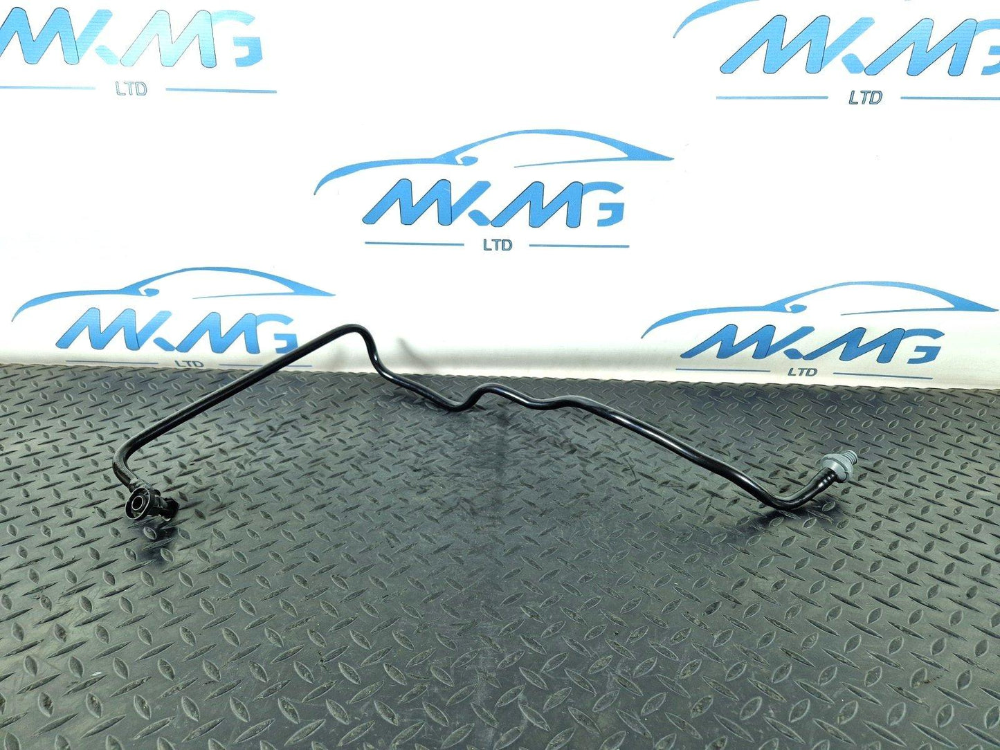 12-18 MERCEDES BENZ W176 GENUINE VACUUM PIPE A2464300000