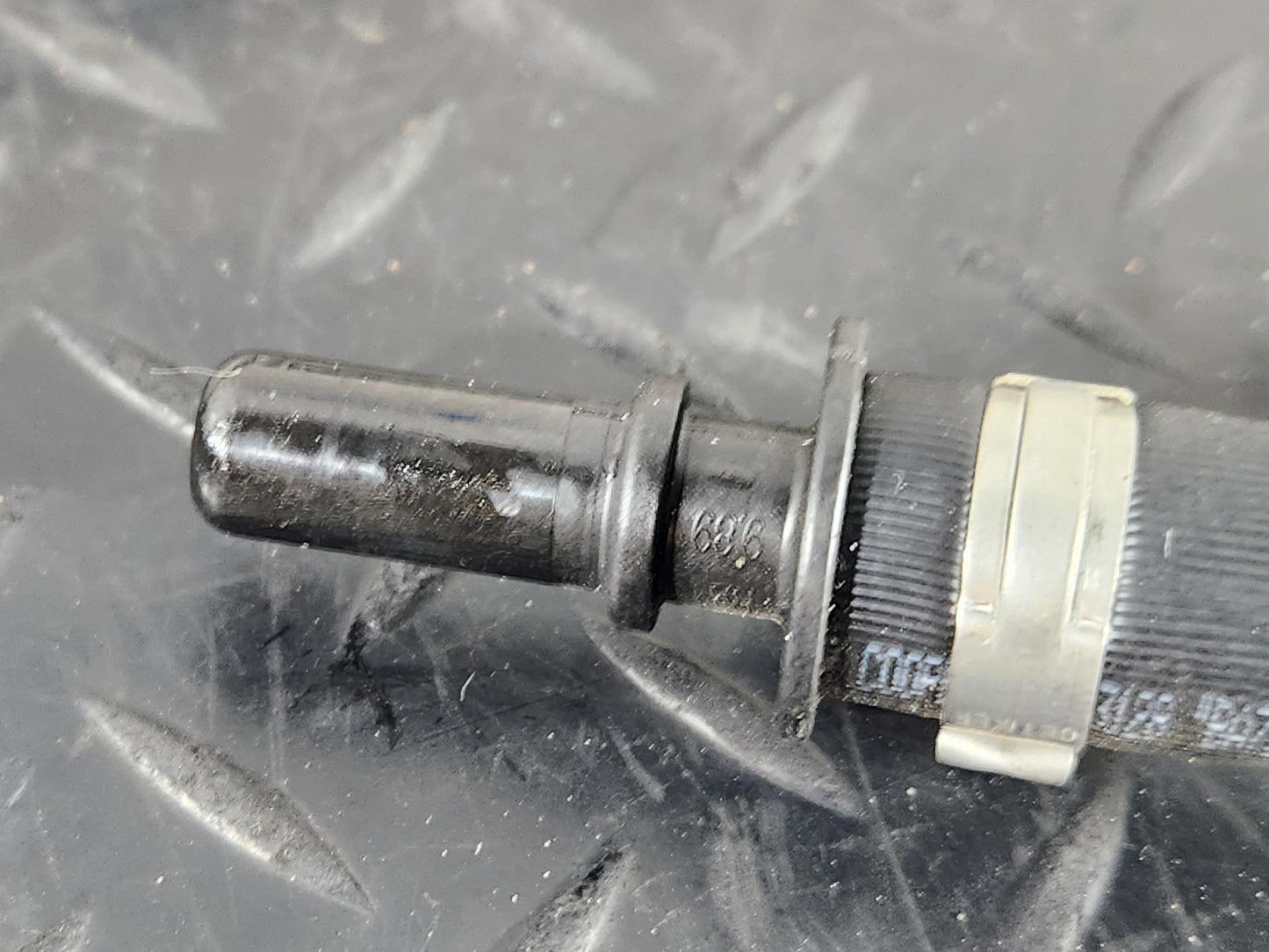 Land Rover Range Rover Evoque L551 SUV Genuine Fuel Hose Pipe M8D2-9H336-AC