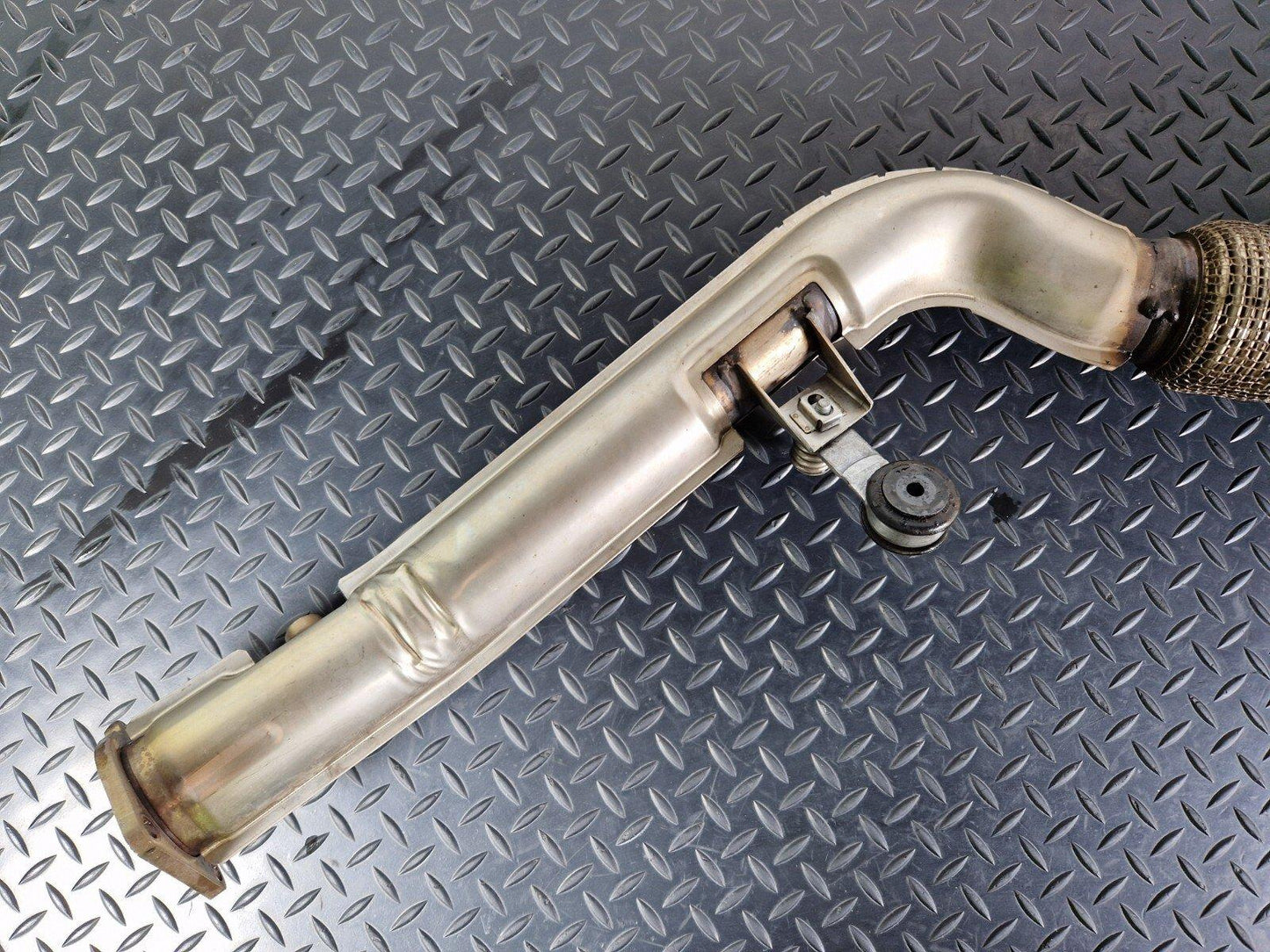 16-24 AUDI A5 F5 COUPE OEM EXHAUST FLEXIBLE PIPE 8W0253300AN