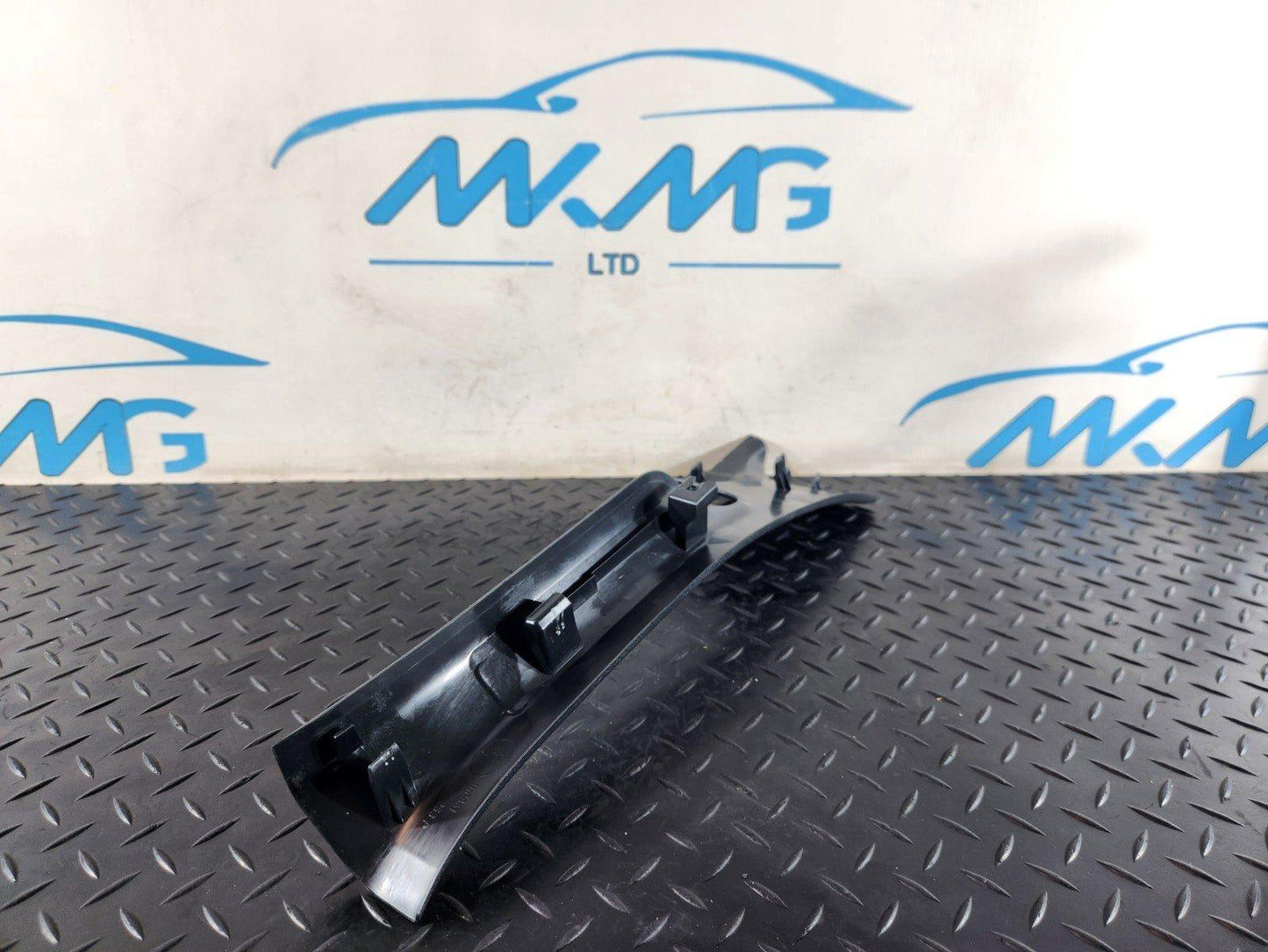 16-22 MERCEDES BENZ X253 REAR RIGHT SIDE INNER C PILLAR COVER TRIM A2536860200