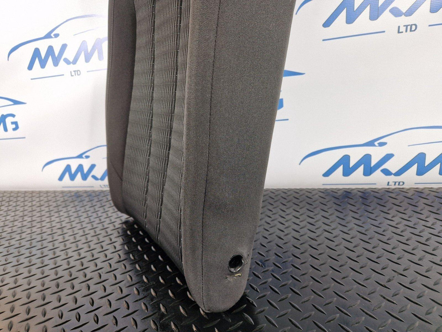 16-19 AUDI A4 B9 SALOON GENUINE REAR N/S CLOTH SEAT BACKREST WITH HEADREST