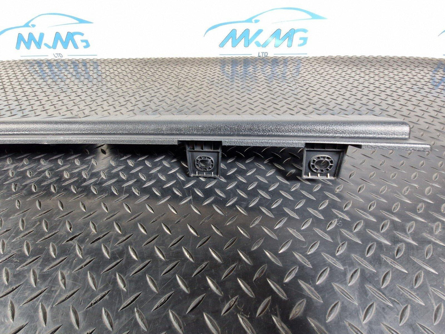14-21 BMW 2 SERIES F45 F46  REAR BOOT TRUNK LOAD SILL COVER TRIM PANEL 7327008