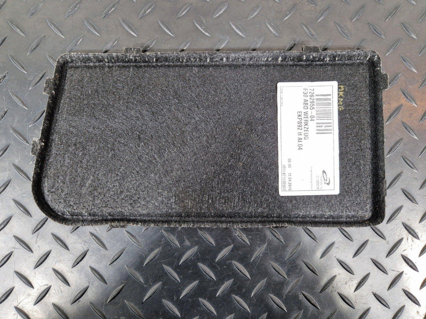 12-18 BMW 3 SERIES F30 LCI GENUINE BOOT INSERT COVER 7262955