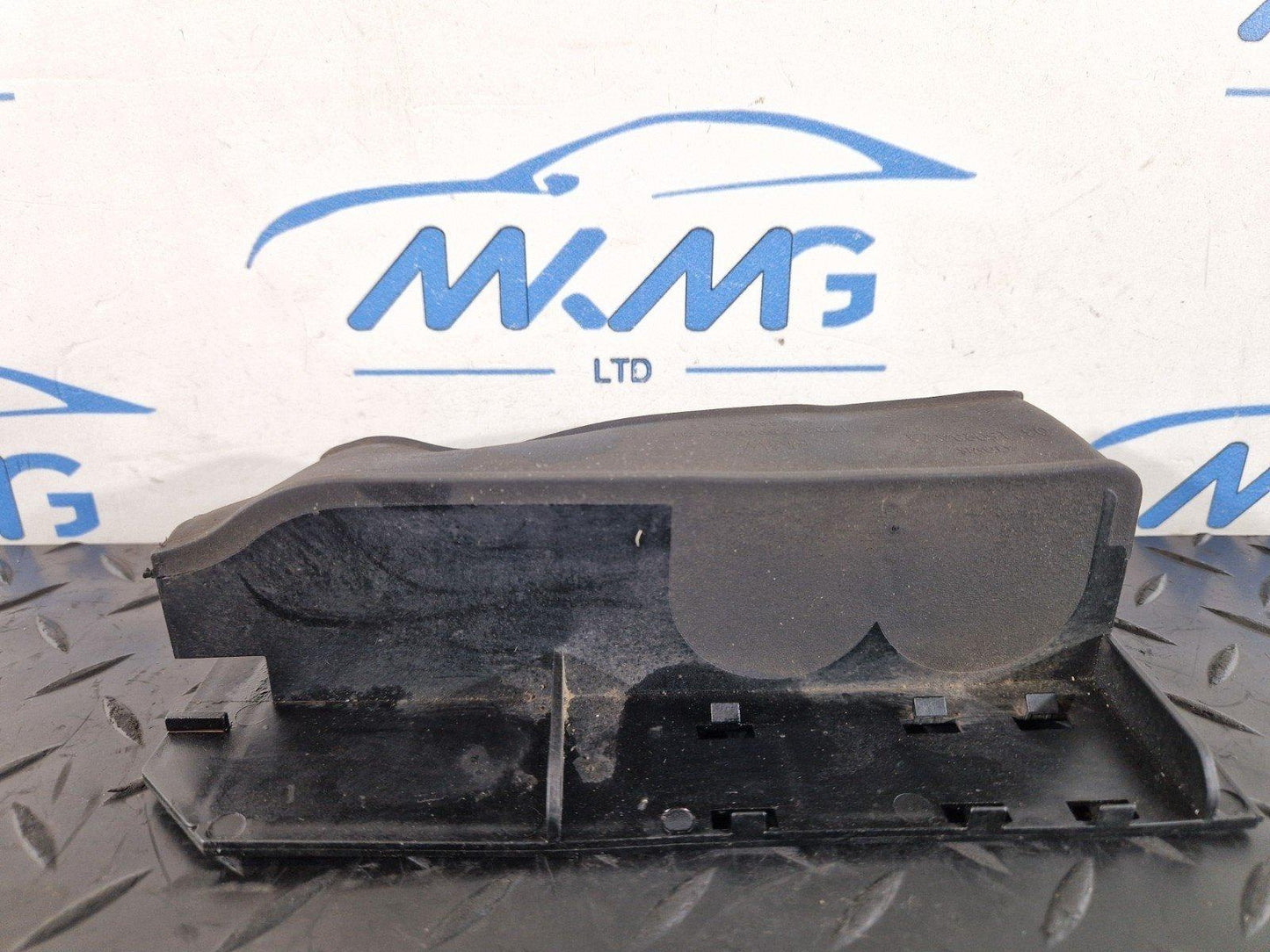 BMW 5 6 7 SERIES RADIATOR MOUNT SUPPORT BRACKET F01 F02 F10 F11 F12 F13 7594742