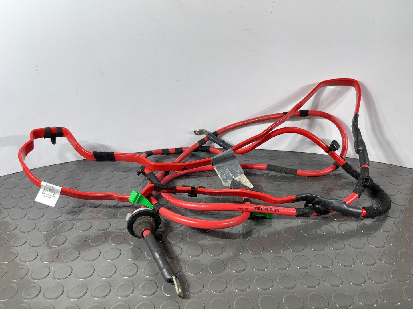 16-19 AUDI A4 B9 ESTATE GENUINE POSITIVE BATTERY TERMINAL LEAD CABLE 8W2971225