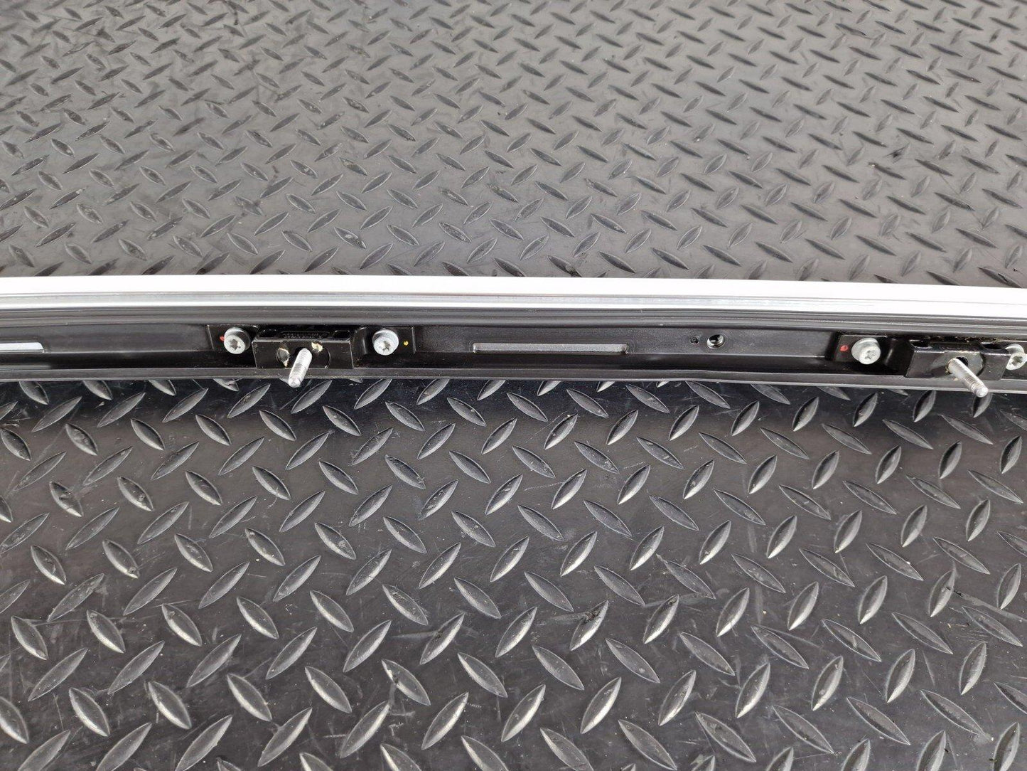 14-20 MERCEDES BENZ GLA 200 X156 OEM RIGHT DRIVER SIDE O/S ROOF RAIL A1568900493