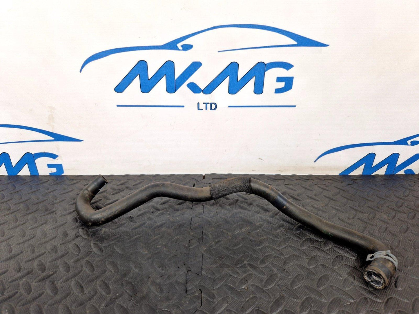 16-19 AUDI A4 B9 GENUINE 1.4 TFSI CVNA ENGINE WATER COOLANT HOSE 8W0145947D