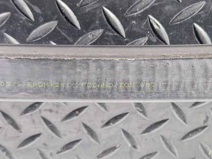 14-23 MERCEDES BENZ VITO W447  BONNET RUBBER SEAL GASKET A4478310042
