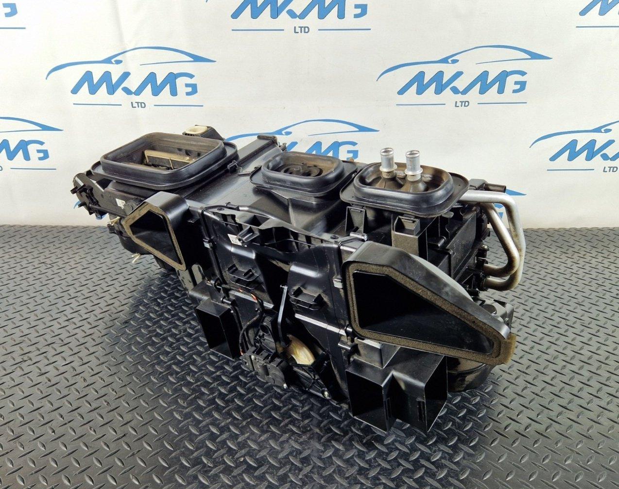 14-23 MERCEDES VITO W447 GENUINE HEATER MATRIX BLOWER BOX HOUSING A4478308200