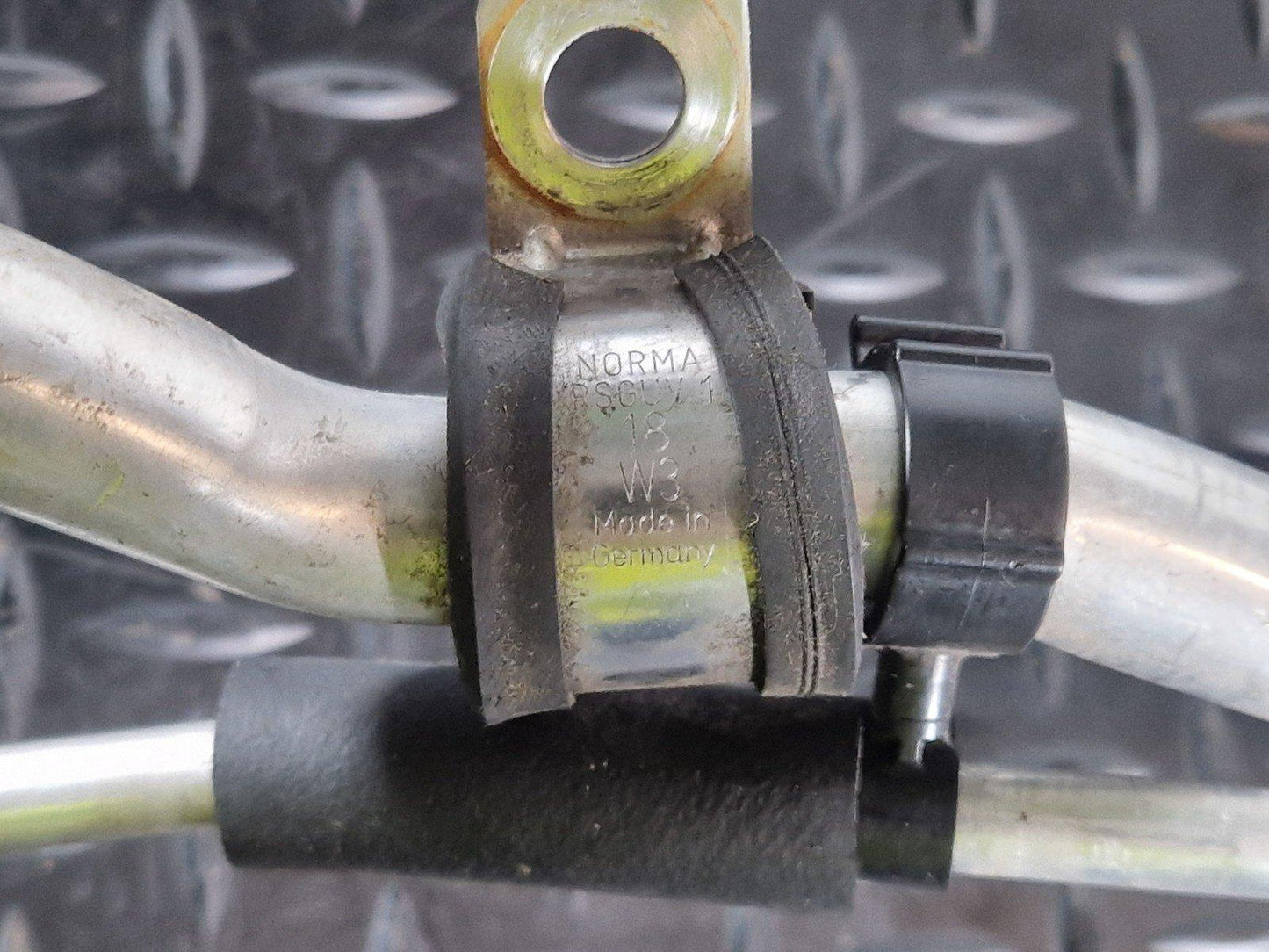 16-22 MERCEDES BENZ X253 A/C AIR CONDITIONING PIPE HOSE A2138301601