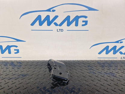 18-ON MERCEDES BENZ A CLASS W177 REAR RIGH SEAT HOLDER MOUNT BRACKET A1779201800