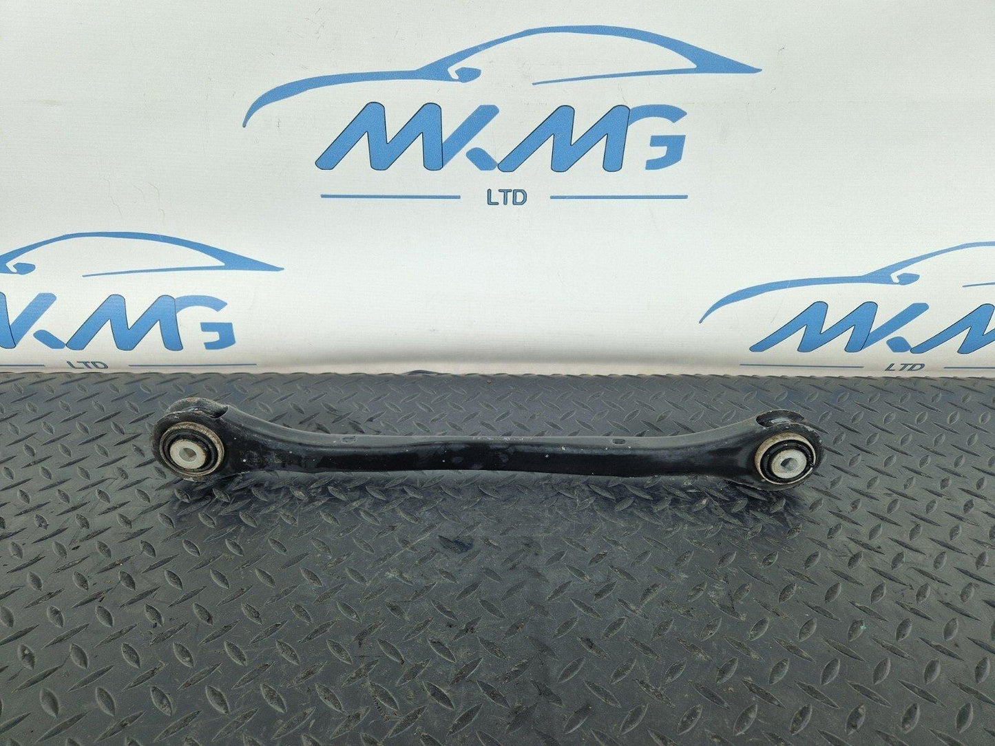 16-19 AUDI A4 B9 GENUINE REAR LEFT N/S TRAILING CONTROL ARM 8W0501529D