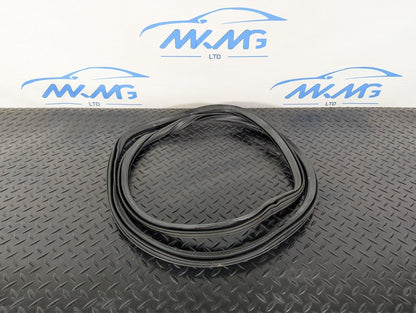 16-19 AUDI A4 B9 SALOON OEM REAR DOOR RUBBER SEAL FITS LEFT & RIGHT 8W5833721B