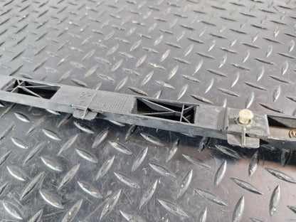 10-18 VW TOUAREG 7P GENUINE REAR BUMPER ADAPTER 7P6802657