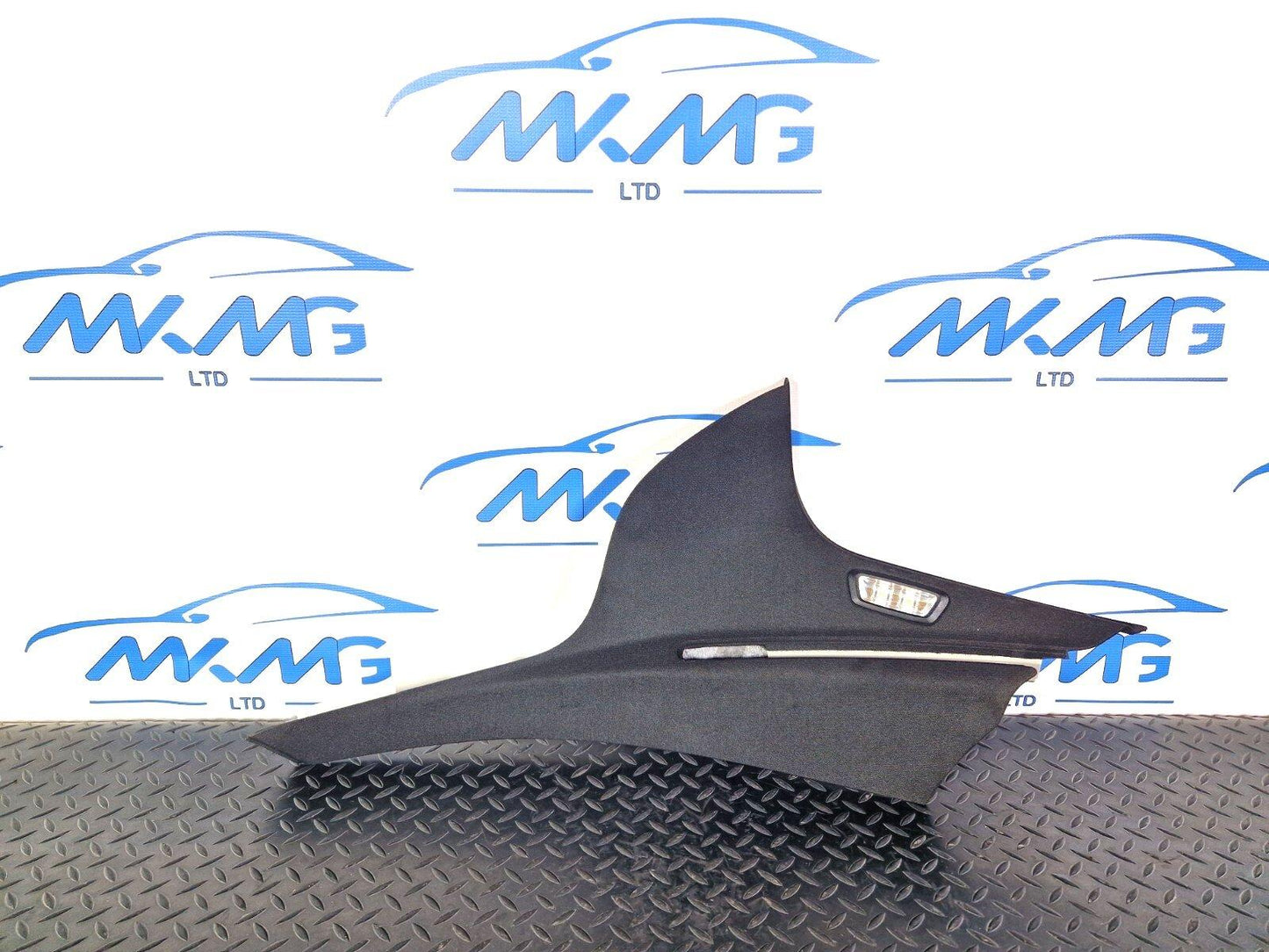 14-21 MERCEDES BENZ C300h W205 D PILLAR TRIM PASSENGER SIDE A2056908203