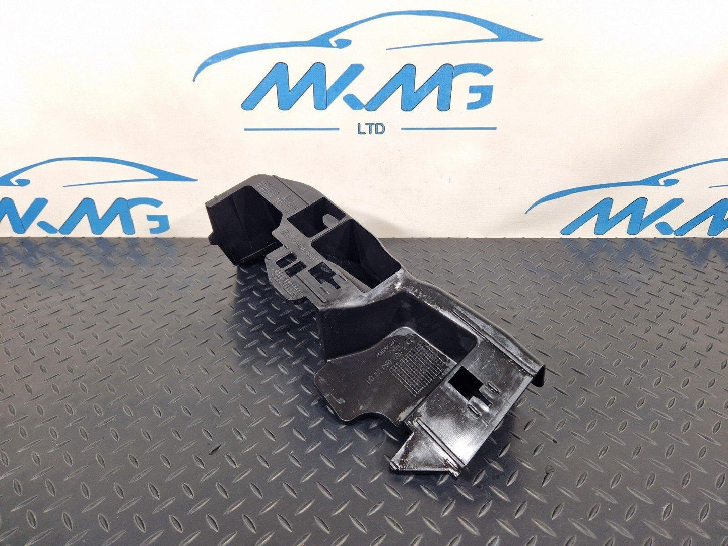 2018-ON MERCEDES BENZ SPRINTER W907 OEM CONSOLE COVER MOUNT LEFT A9078802400