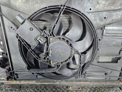 Ford Kuga MK2 Station Wagon 2.0 Diesel Water Cooling Radiator 8V41-8C342-AC