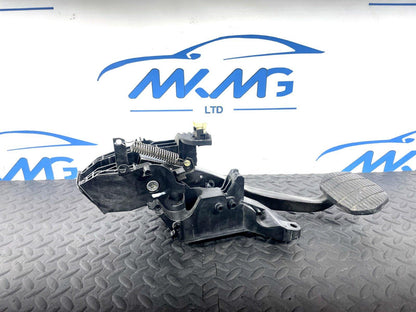 BMW X1 2 SERIES F45 F46 F48 GENUINE BRAKE PEDAL 6856600 6860677