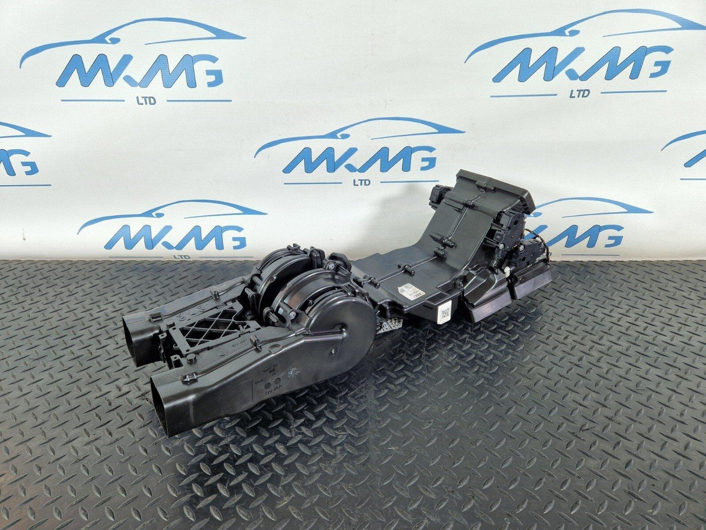10-17 AUDI A8 4H HEATER AIR CON BLOWER FAN MOTOR HOUSING 4H0819351C