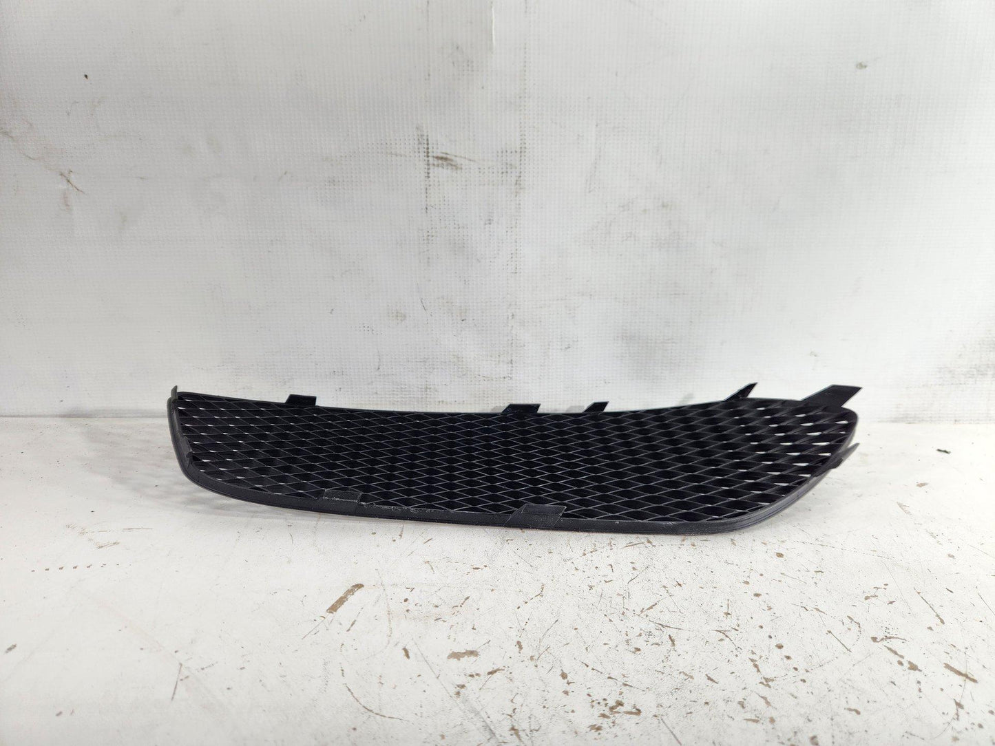 Mercedes-Benz CLA Front Bumper Lower Right O/S Grille A1178851822