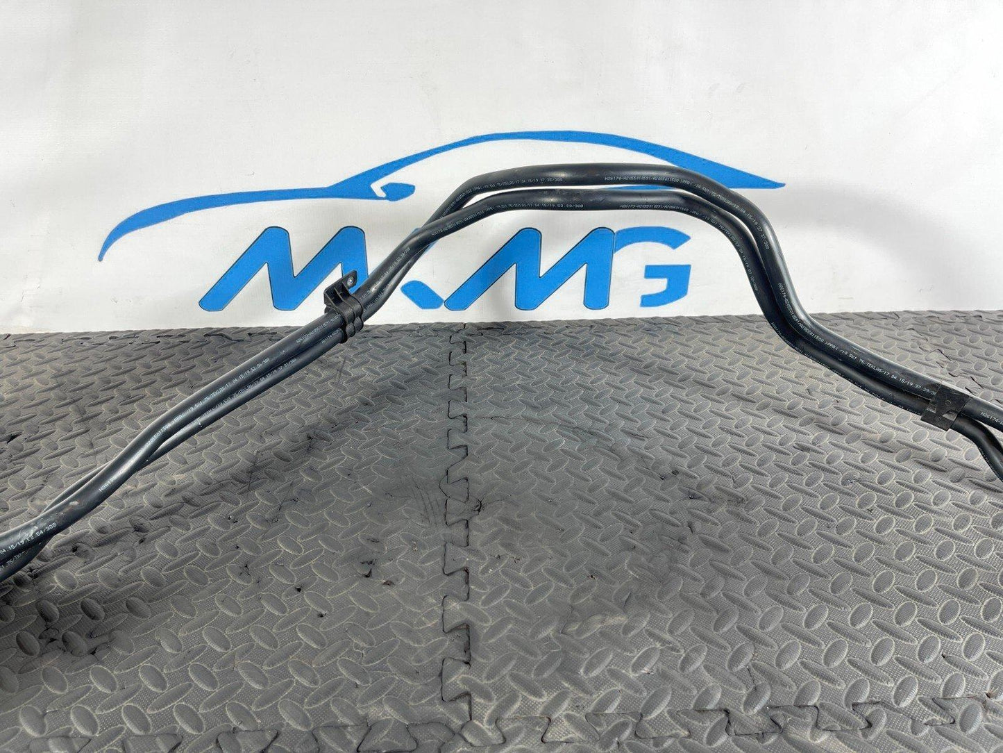 14-21 MERCEDES BENZ C300 W205 WATER COOLANT PIPES HOSE A2055010591