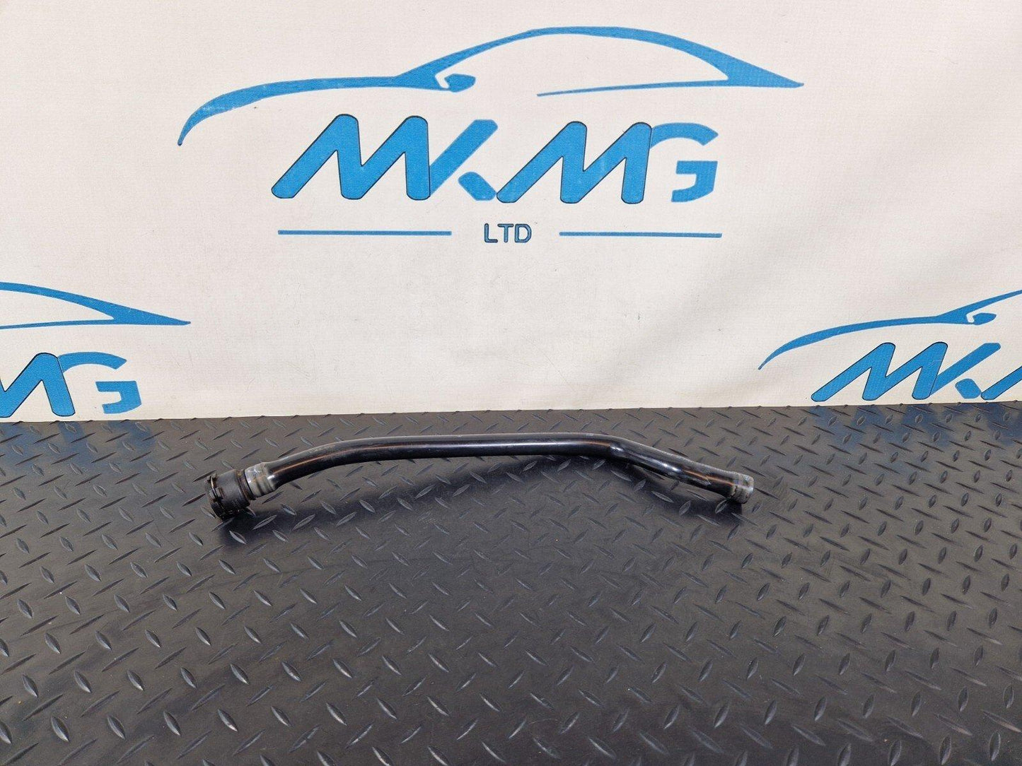 18-ON MERCEDES BENZ A CLASS W177 GENUINE LEAD WATER HOUSE A1775011301