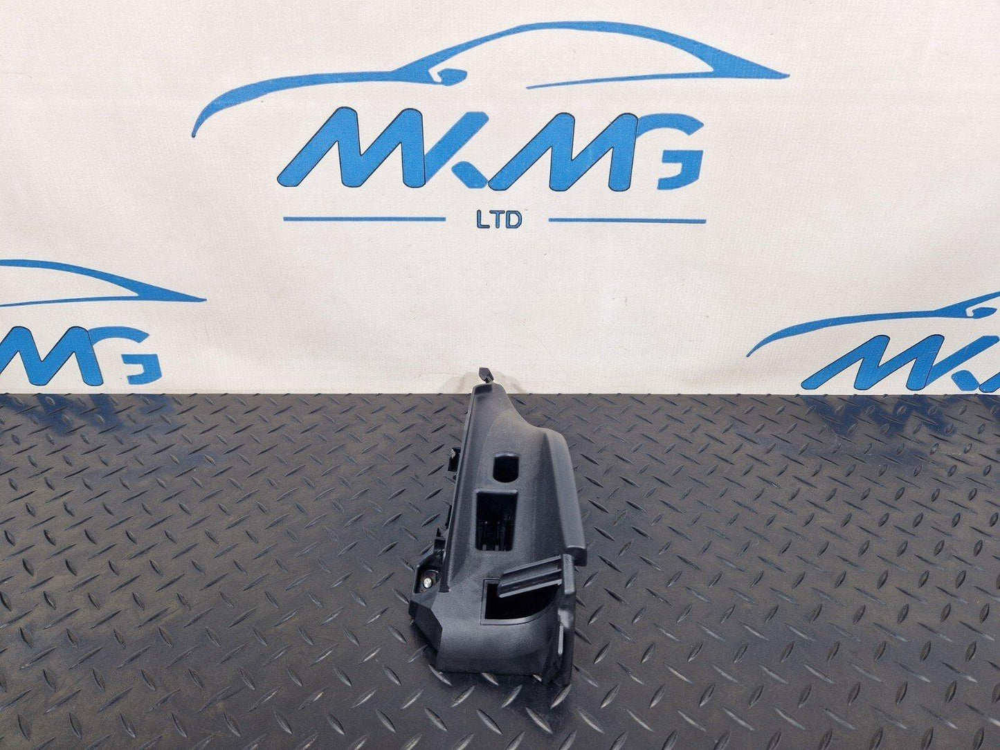 16-23 AUDI S5 COUPE GENUINE REAR LEFT SEATBELT GUIDE TRIM COVER 8W6857791