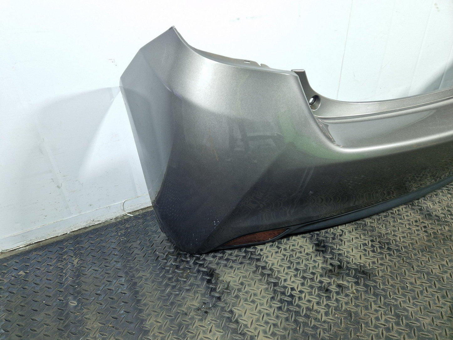 Toyota Yaris MK3 Rear Bumper in Bronze/Grey 2NT