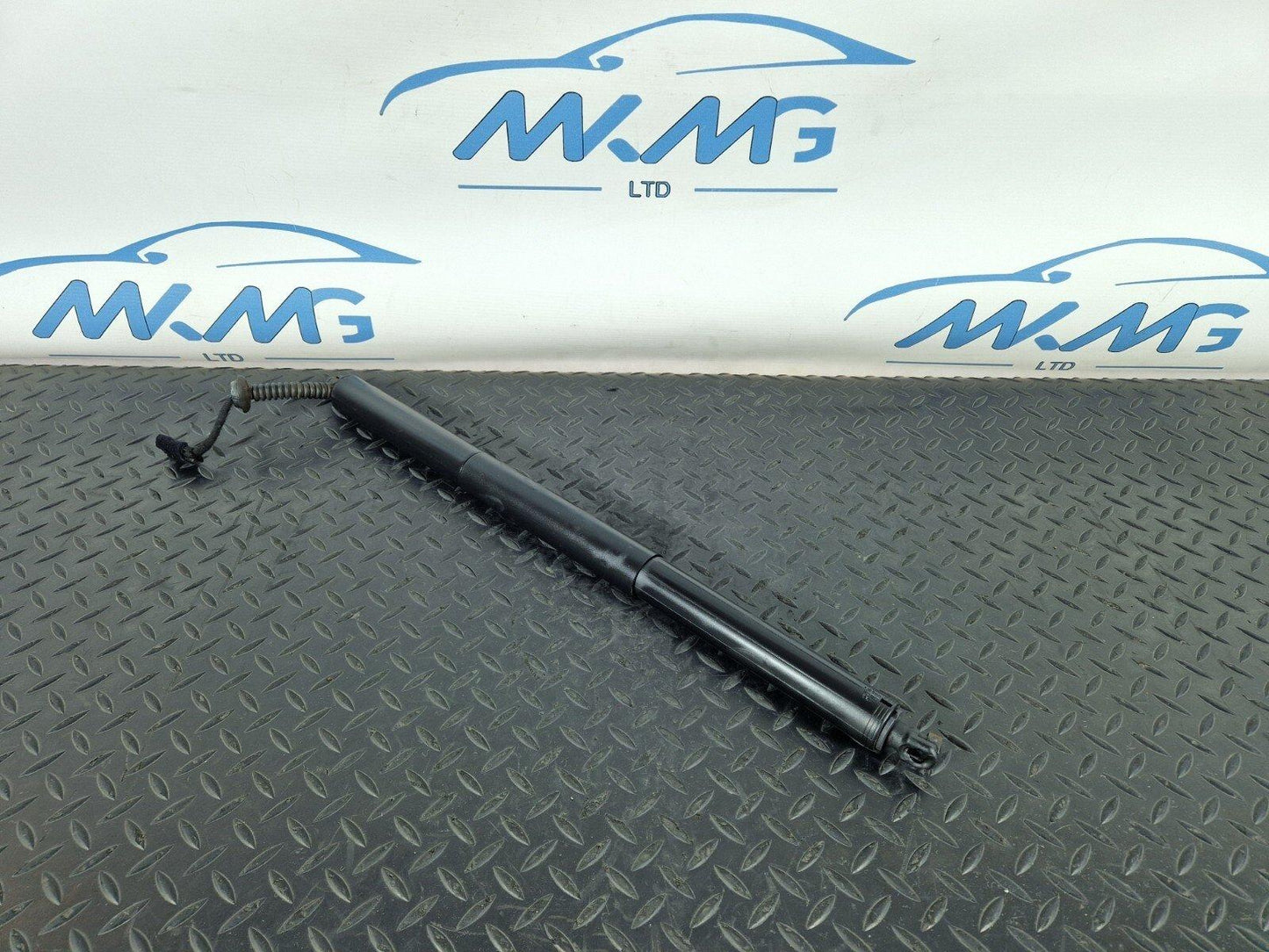 16-22 BMW X1 F48 GENUINE REAR RIGHT ELECTRIC TAILGATE LIFTING STRUT 7350837