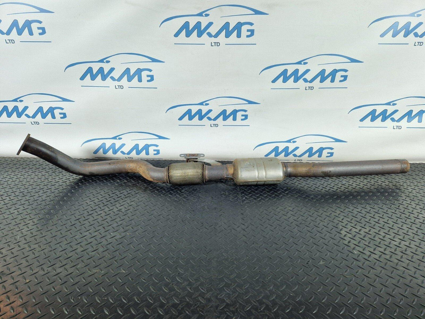 10-17 AUDI A8 4H EXHAUST FLEX PIPE & SILENCER FITS LEFT & RIGHT 8K0253211C