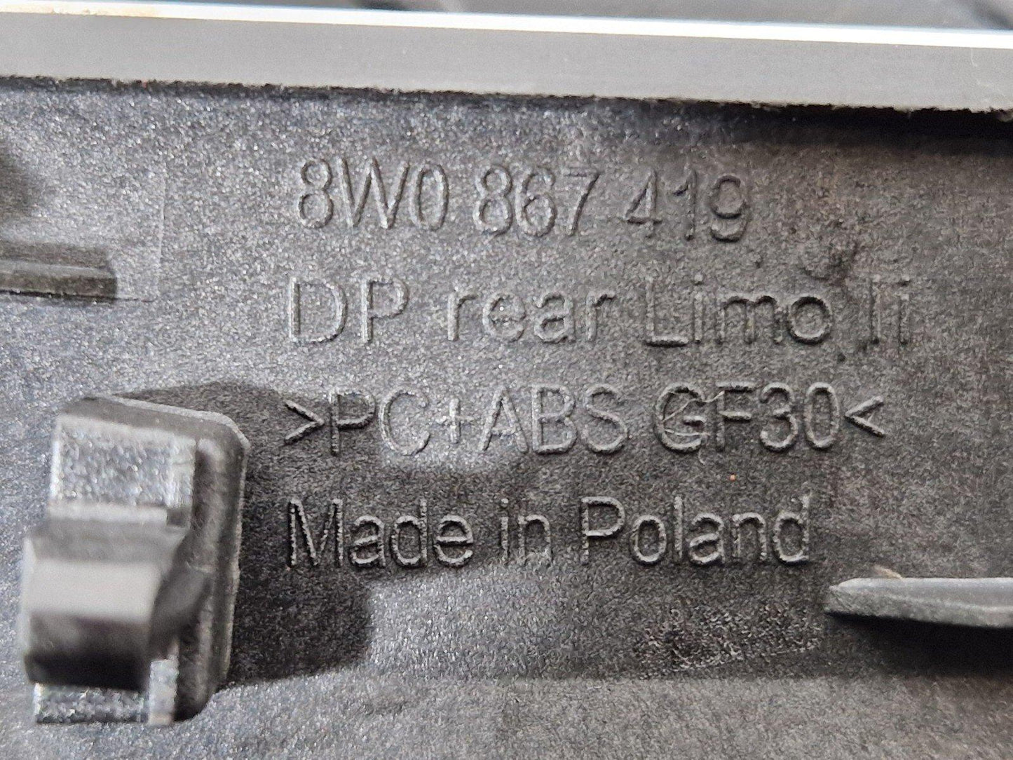 16-19 AUDI A4 B9 GENUINE REAR LEFT N/S DOOR CARD PANEL TRIM 8W0867419