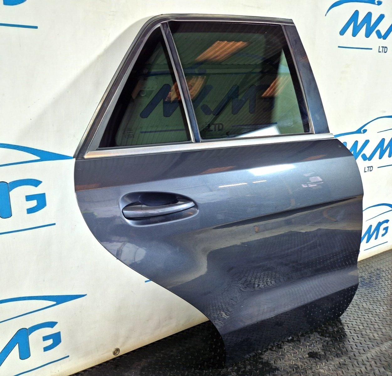11-19 MERCEDES BENZ ML W166 GENUINE REAR RIGHT O/S/R COMPLETE DOOR GREY 755