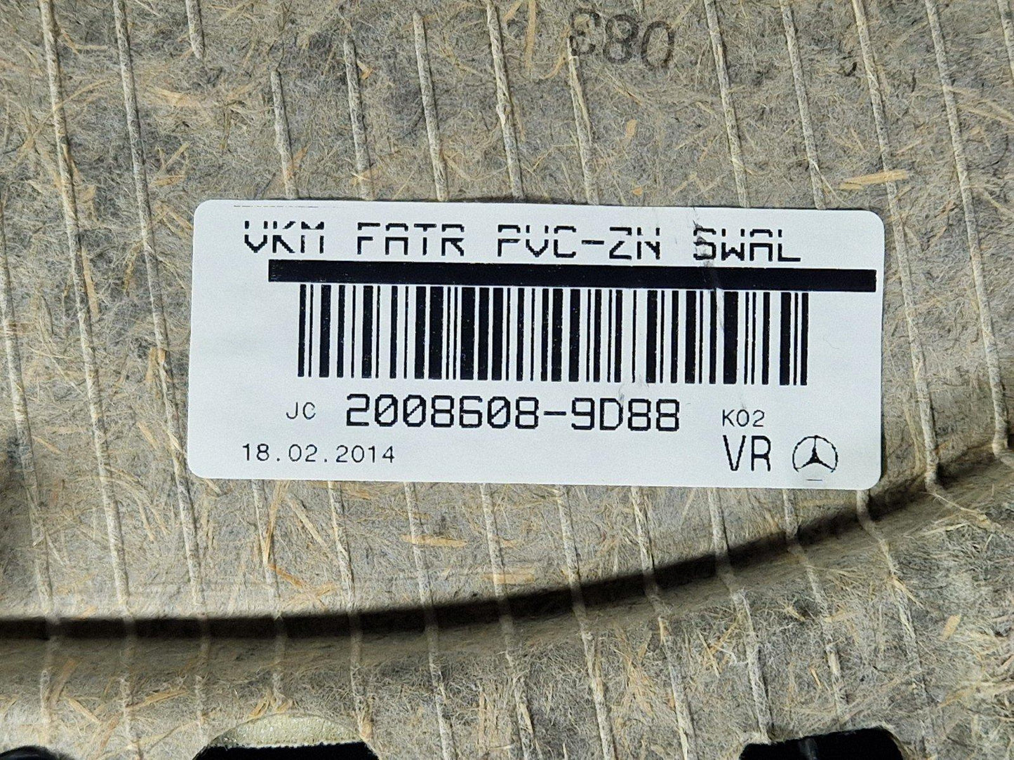 12-18 MERCEDES BENZ B-CLASS W246 GENUINE FRONT RIGHT DOOR CARD PANEL