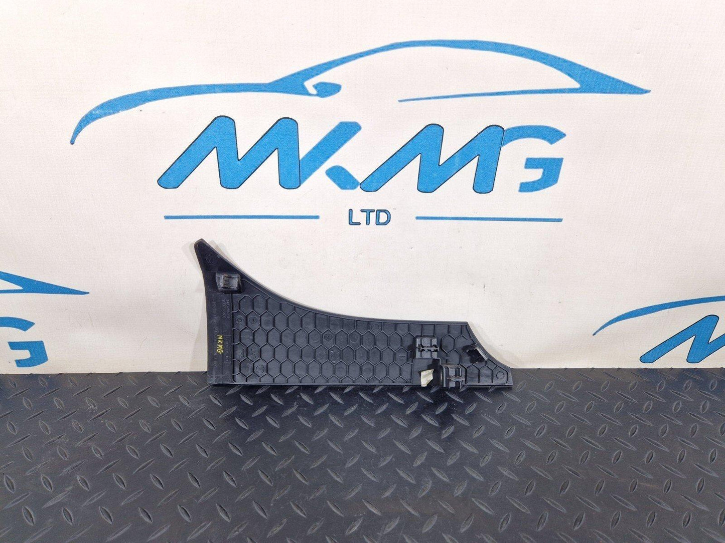 18-ON MERCEDES BENZ SPRINTER W907 DASHBOARD COVER LEFT LOWER TRIM A9106803000
