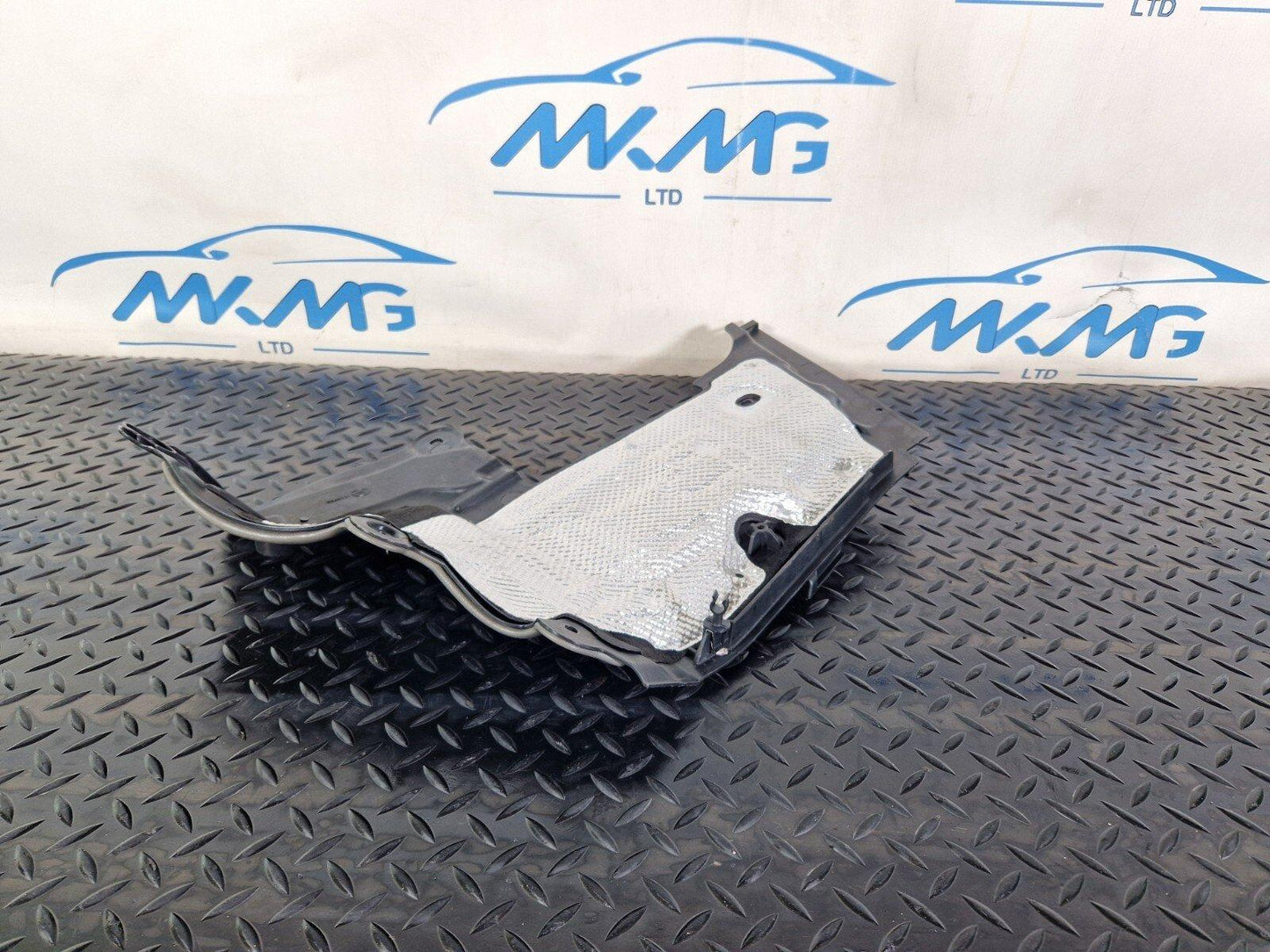 14-21 MERCEDES BENZ C200 W205 2.0L PETROL ENGINE PARTITION SHIELD A2056206001