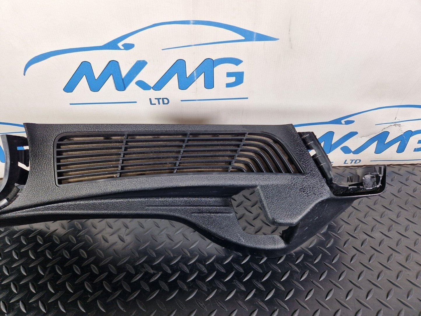 14-21 BMW 2 SERIES GRAN TOURER F45 F46 TRUNK BOOT LEFT RAILING TRIM 7360949
