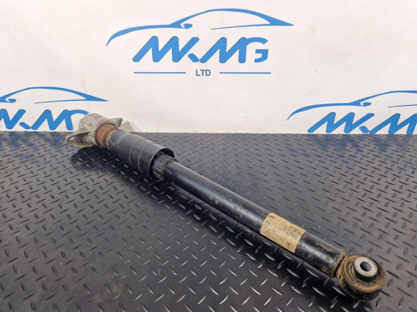 16-19 AUDI A4 B9 AVANT REAR RIGHT OR LEFT SIDE SHOCK ABSORBER 8W0513035R