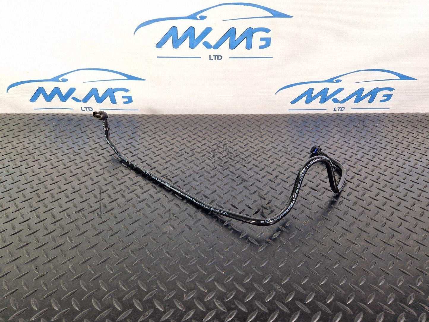 18-ON MERCEDES BENZ A CLASS W177 GENUINE OEM BRAKE SERVO PIPE A1774306600