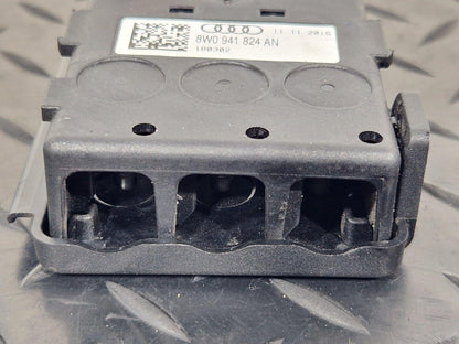 AUDI A5 F5 SPORTBACK FUSE BOX POWER DISTRIBUTION CONTROL MODULE 8W0941824AN