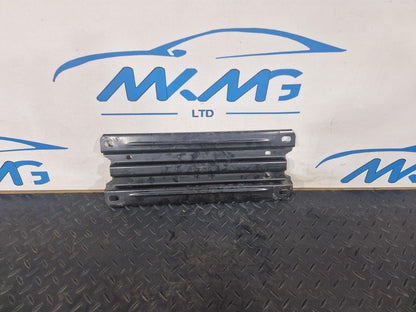 18-ON MERCEDES BENZ A CLASS W177 UNDERBODY MOUNT BRACKET  A1776161900