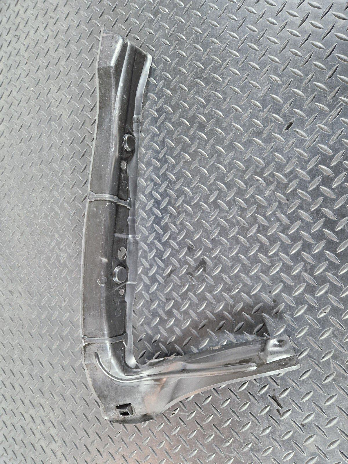 12-17 AUDI S5 CONVERTIBLE N/S LEFT FRONT WING PLATE COVER LINER GUIDE 8T0821111A