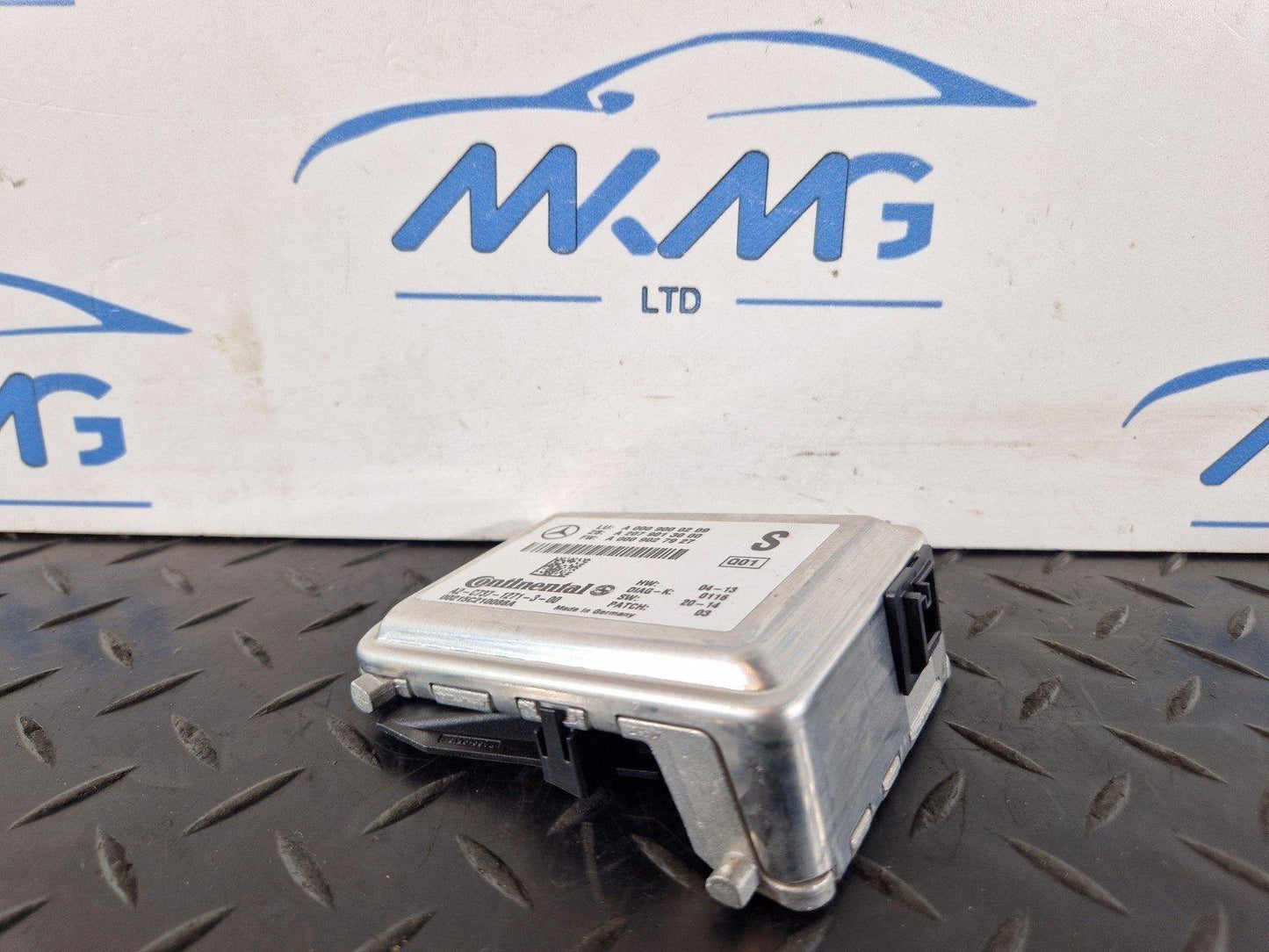 16-19 MERCEDES BENZ GLE W166 FRONT WINDSHIELD CAMERA A0009000209