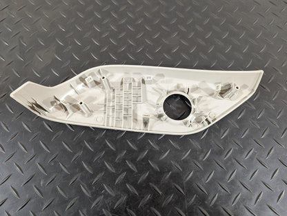 11-19 MERCEDES BENZ ML W166 FRONT RIGHT SIDE SEAT COVER TRIM PANEL A1669101204