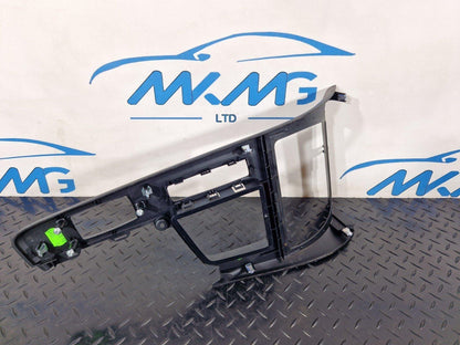 16-22 BMW X1 F48 FRONT CENTRE CONSOLE TRIM BLACK 9292548 MINOR SCRATCHES