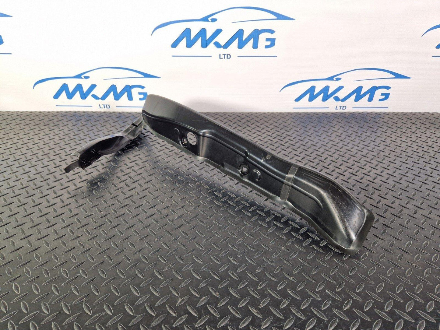 15-18 AUDI A7 4G GENUINE FRONT LEFT WING INNER LINER 4G8821111A