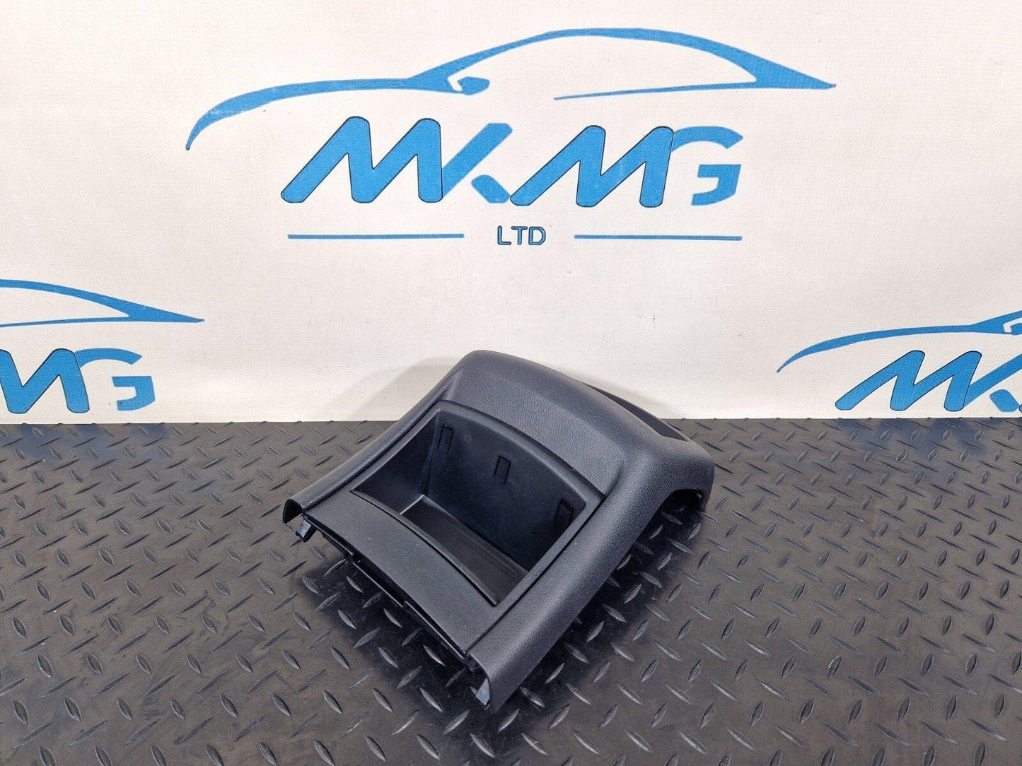 14-21 MERCEDES BENZ W205 OEM CENTRE CONSOLE REAR COMPARTMENT STORAGE A2058306202