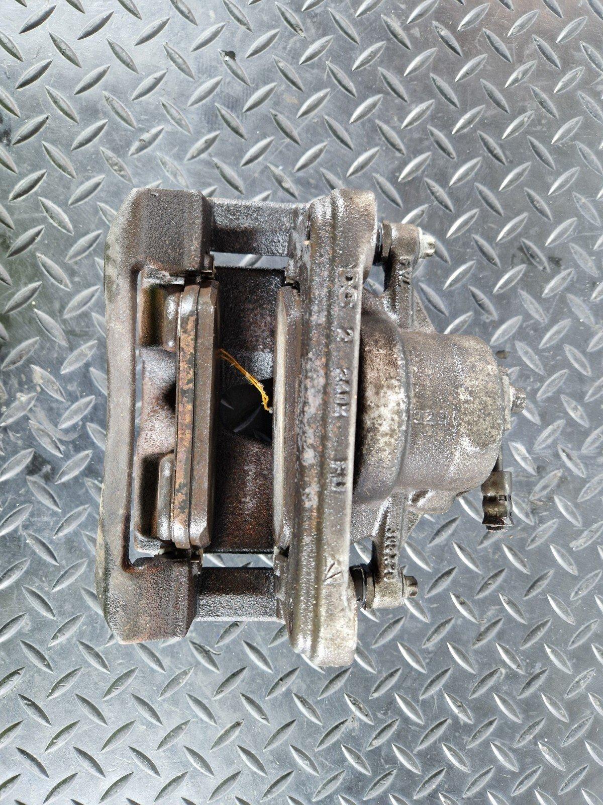 18-ON MERCEDES A CLASS W177 GENUINE BRAKE CALIPER FRONT RIGHT SIDE A1774212200
