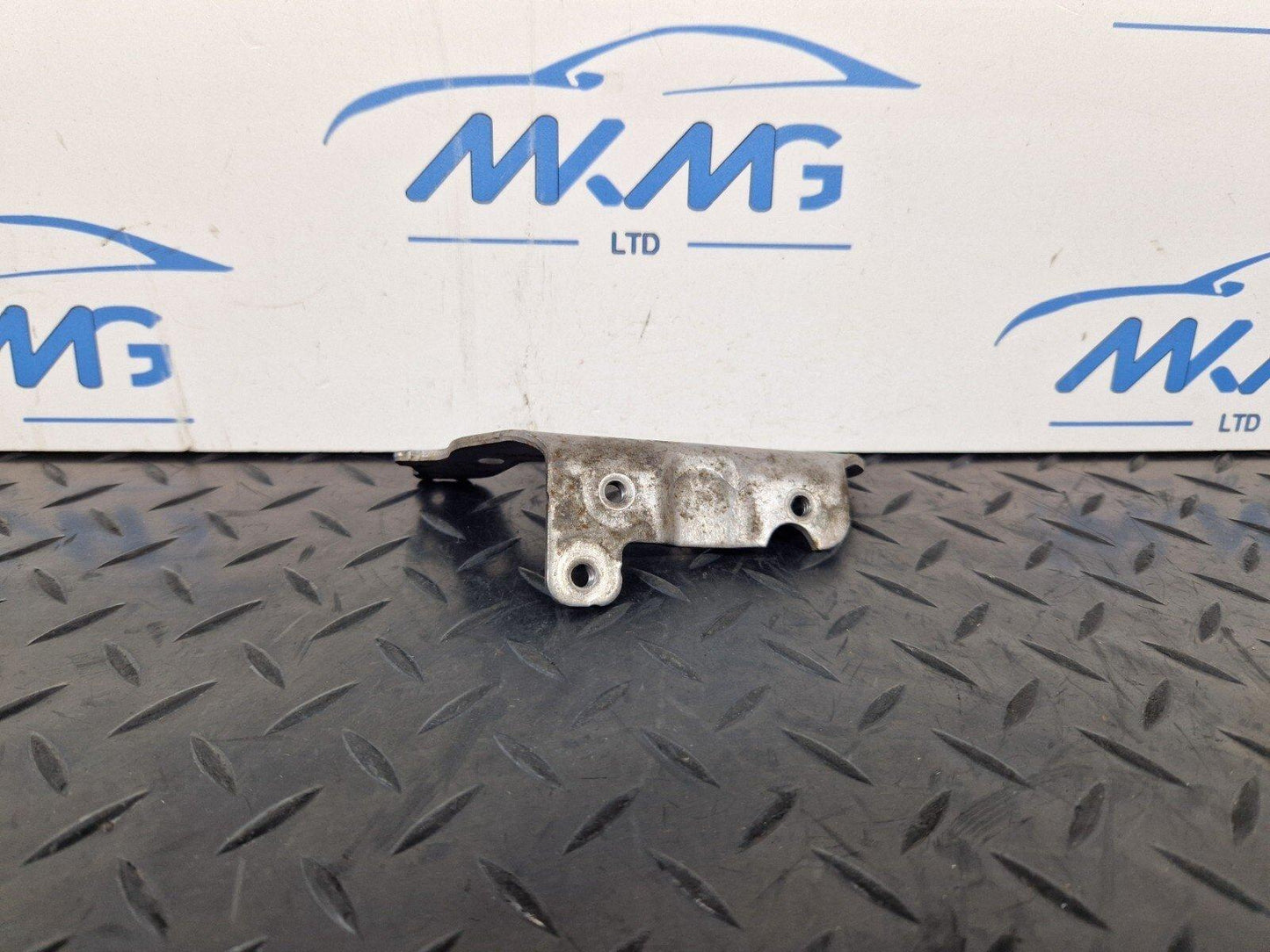 14-21 MERCEDES-BENZ C-CLASS C250D W205 GENUINE MOUNT A6510942227