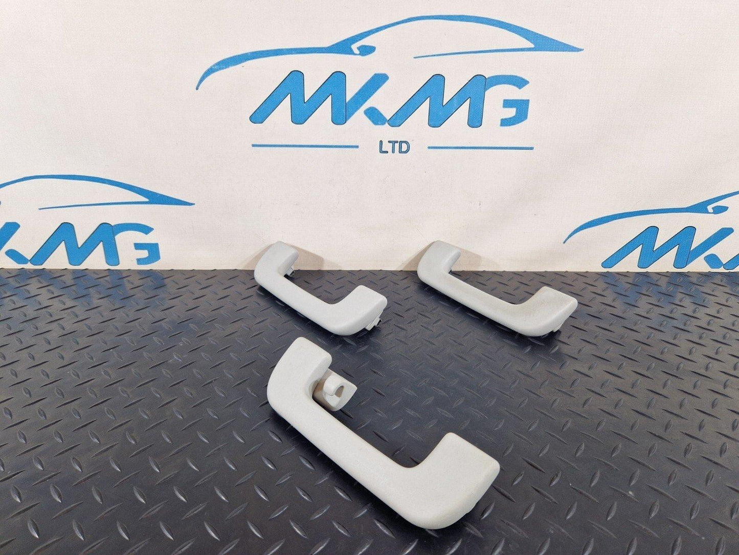 12-18 AUDI A6 C7 GENUINE OEM SET OF FOOF GRAB HANDLES 8K0857607B 8K0857607C