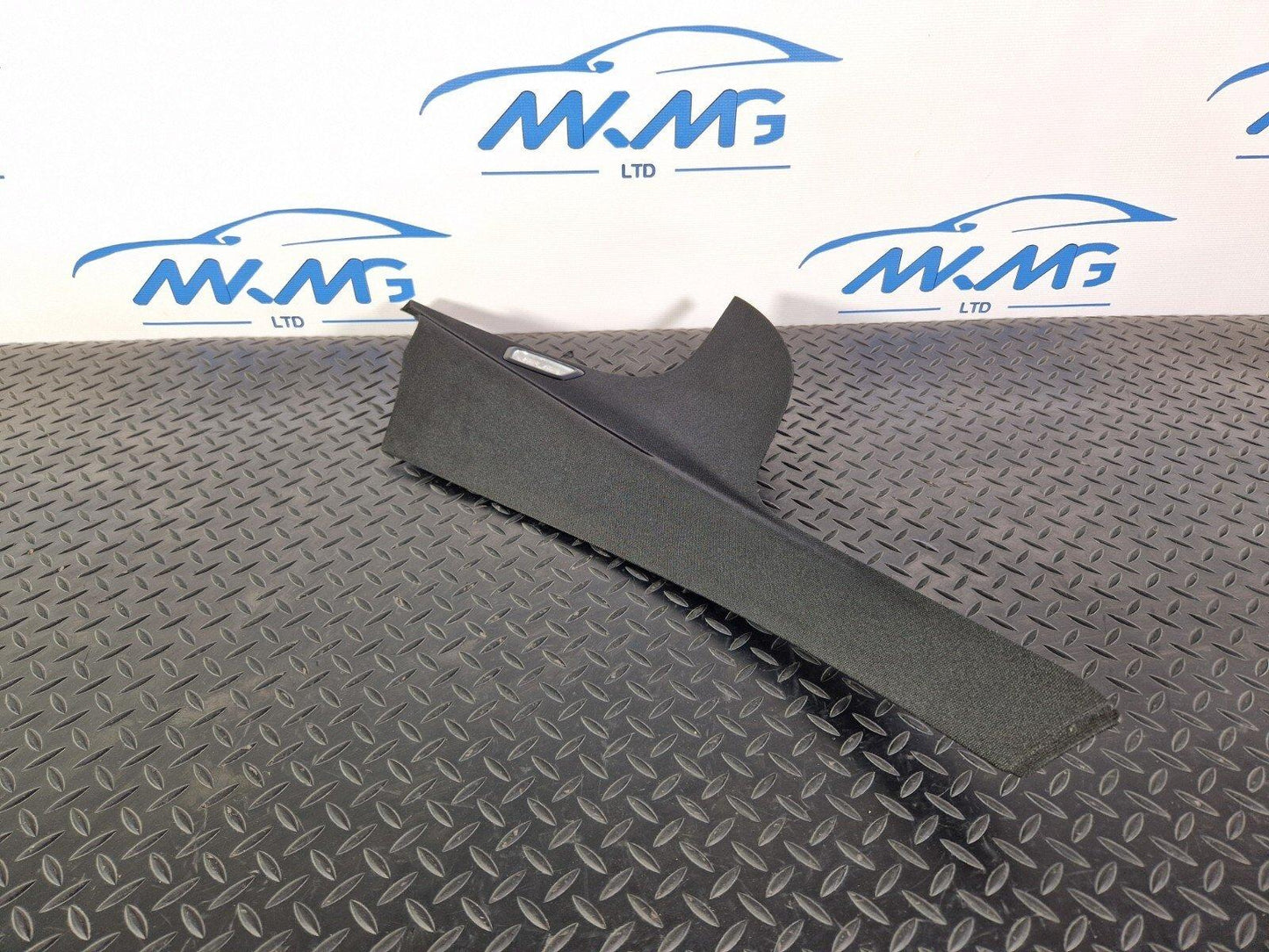 14-21 MERCEDES BENZ C220d W205 OEM C PILLAR TRIM PANEL LEFT A2056908703